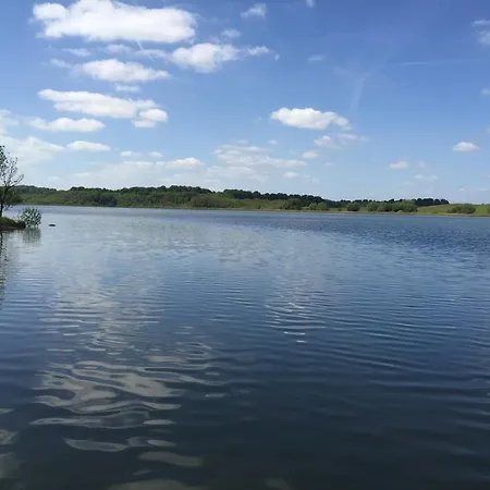 Appartement Gutshof-penthouse-wohnung- Seeblick Klein Upahl