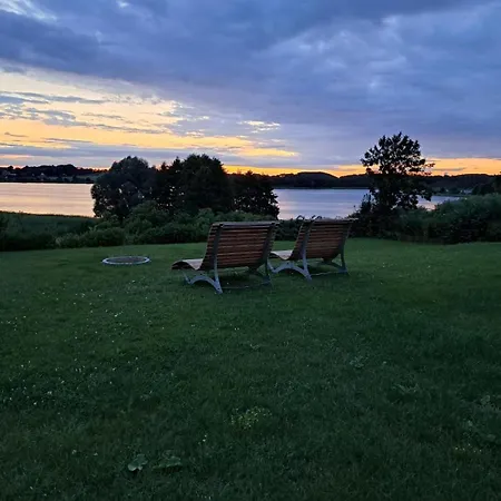 Appartement Gutshof-penthouse-wohnung- Seeblick