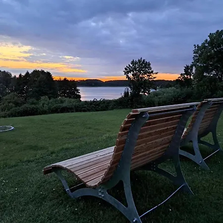 Gutshof-penthouse-wohnung- Seeblick