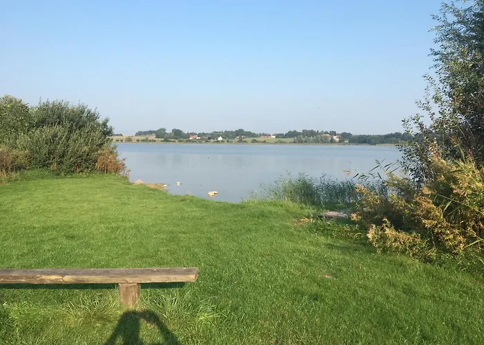 Gutshof-penthouse-wohnung- Seeblick Apartment